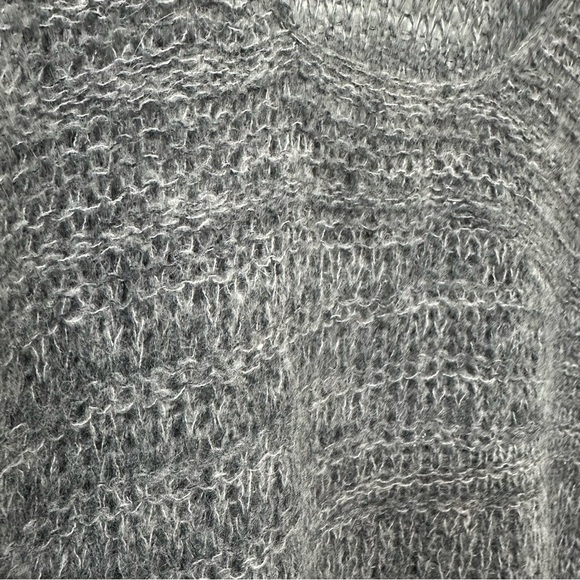 Eileen Fisher Scoopneck Tank Top Gray Open Knit Italian Yarn Medium Luxury EUC - Picture 3 of 7